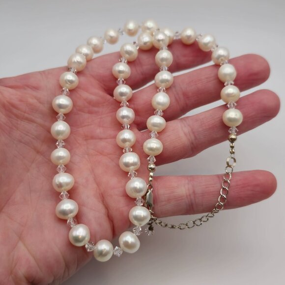 Jewelry - 20 Inch Sterling Silver Genuine Pearls And Crystals Necklace B148